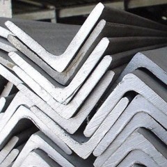 Уголок стальной оцинкованный 28х28 L=6м